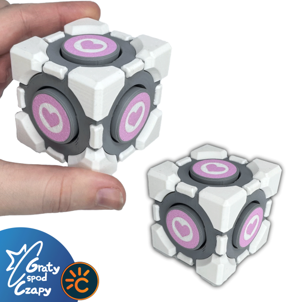 Szablon---klikacze3_0002s_0020_companion-cube.png